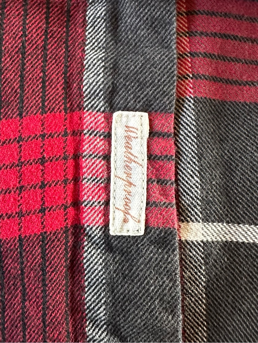 Weatherproof Red and Black Plaid Button-Down Shirt Large - Picture 6 of 13